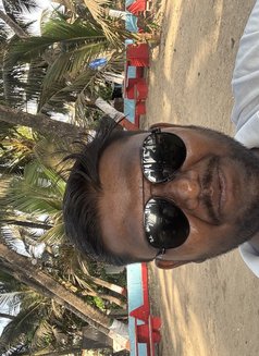 Mangesh Mandlik - masseur in Thane Photo 2 of 4