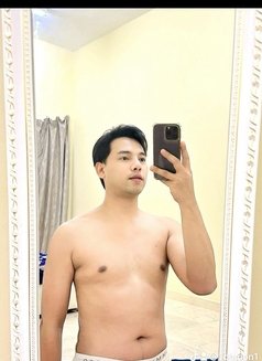 Ohm new gay top - masseur in Muscat Photo 6 of 6