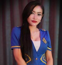 Manhattan Spa - masseuse in Dubai