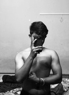 Mani - Male escort in Chennai Photo 1 of 1