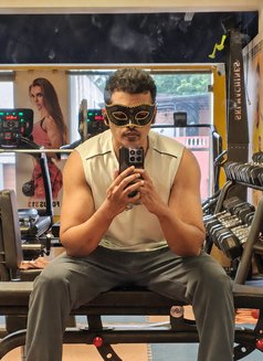 Mani - Male escort in Chennai Photo 2 of 3