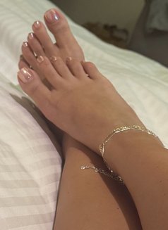 Mania - escort in Dubai Photo 4 of 4