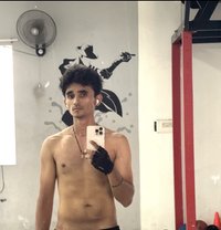 Manikanda - Male escort in Chennai
