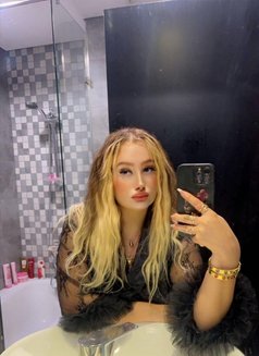 Manila Arabia (anal for extra) - puta in Dubai Photo 4 of 10