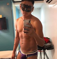 Manila Male Escort