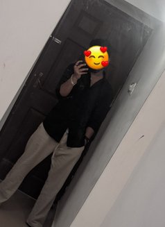 Manish D For Couples & Ladies - Male escort in Bangalore Photo 15 of 17