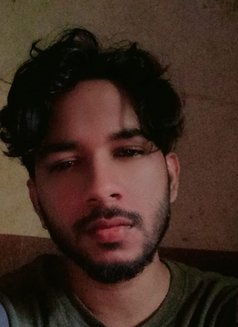 Manish D - Male escort in Chennai Photo 8 of 8