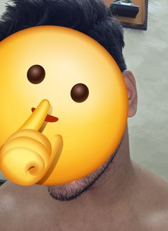 Manish - Male escort in Colombo Photo 5 of 6