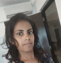 Manish - puta in Surat