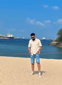 Manish - Male escort in Chennai Photo 1 of 3