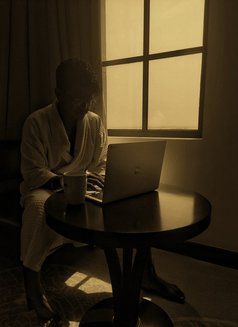 Manish - Acompañantes masculino in New Delhi Photo 10 of 22