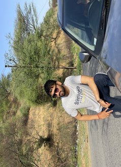 Manish - Acompañantes masculino in New Delhi Photo 5 of 6