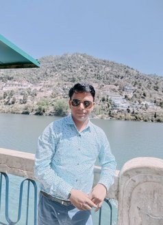 Manish - Male escort in New Delhi Photo 1 of 5