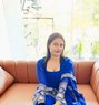 Manisha a Sexy and Beautiful - puta in Mumbai Photo 1 of 1