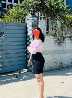 Manisha Dhakal for hand cash service - escort in Kathmandu Photo 1 of 2