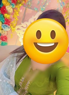 Manisha - escort in Kolkata Photo 2 of 3