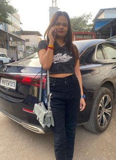 Manisha - escort in Mumbai Photo 1 of 2