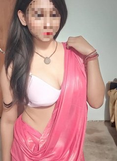 Manisha indian - escort in Ajmān Photo 3 of 4