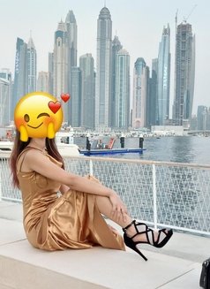 Manisha Indian Model - puta in Dubai Photo 4 of 7