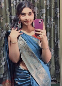 Manisha Kumari - escort in New Delhi Photo 2 of 2