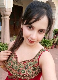 Manisha Malhotra - puta in Coimbatore Photo 1 of 1