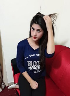 Manisha Pakistani Model - puta in Dubai Photo 2 of 5