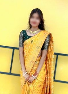 ( Real Meet and cam session)avl - puta in Hyderabad Photo 2 of 2