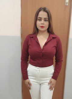 Manisha Real meet 🍾and cam show - escort in Bangalore Photo 2 of 3
