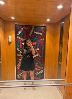 Manjeet Independent Girl in Delhi - puta in New Delhi Photo 2 of 4