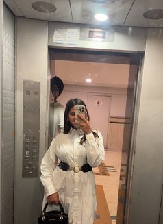 Manjeet Independent Girl in Delhi - puta in New Delhi Photo 3 of 4