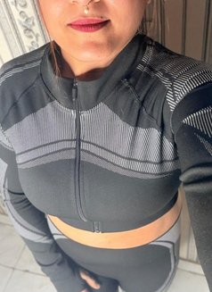 Manjeet Kaur real meet & cam - puta in New Delhi Photo 1 of 6