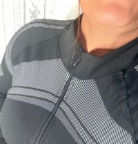 Manjeet Kaur real meet & cam - escort in New Delhi