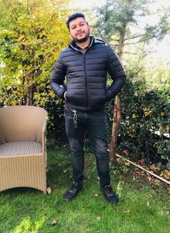 Manjit - Male escort agency in Chandigarh Photo 1 of 5