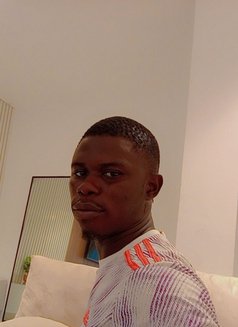 ManLikeBold - Male escort in Lagos, Nigeria Photo 8 of 11