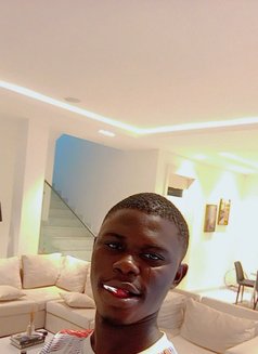 ManLikeBold - Male escort in Lagos, Nigeria Photo 9 of 11