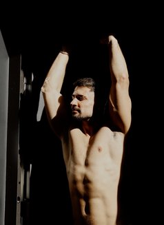 Manly Balkan Xl - Male escort in Dubai Photo 9 of 10