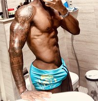 Manly hot - Male escort in Riyadh Photo 15 of 15
