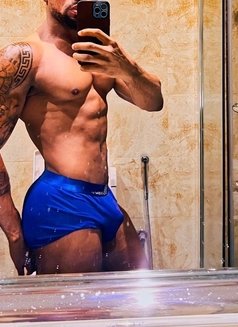 Manly hot - Male escort in Beirut Photo 22 of 23