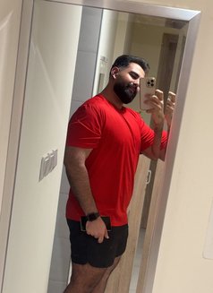 Manly - Acompañantes masculino in Dubai Photo 1 of 8