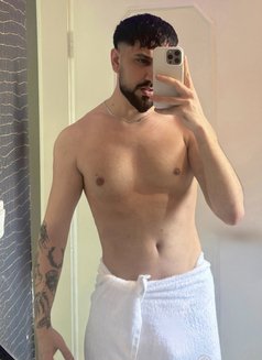 Manly XL - Male escort in Al Manama Photo 10 of 12