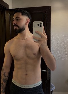Manly XL - Male escort in Riyadh Photo 6 of 9