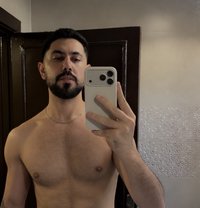 Manly XL - Acompañantes masculino in Riyadh Photo 7 of 9