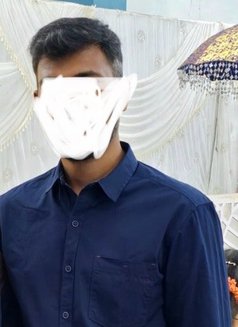 Mannan - Male escort in Maldives Photo 1 of 4