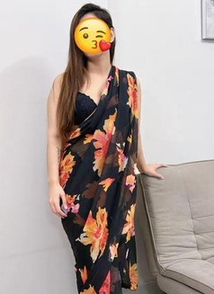 Mannat New Model in JVC - escort in Dubai Photo 1 of 8