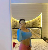 Mannat - escort in Ajmān