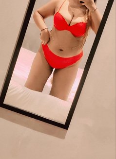 Nisha - escort in Hyderabad Photo 4 of 4