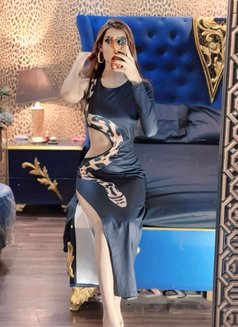Mannat Khan - Transsexual escort in Karāchi Photo 26 of 28