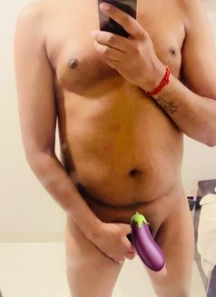 Manni- Bull for Females and Cuck couples - Male escort in New Delhi Photo 8 of 9