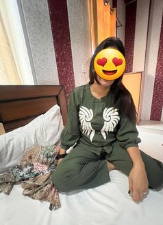 Cam session with confirmation - escort in New Delhi Photo 5 of 5
