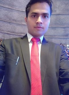 Manoj - Acompañantes masculino in New Delhi Photo 2 of 3